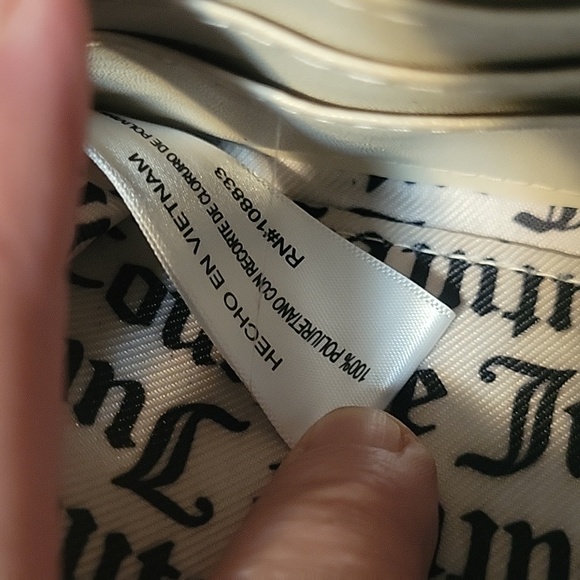 New Juicy Couture Wallet - Picture 9 of 9